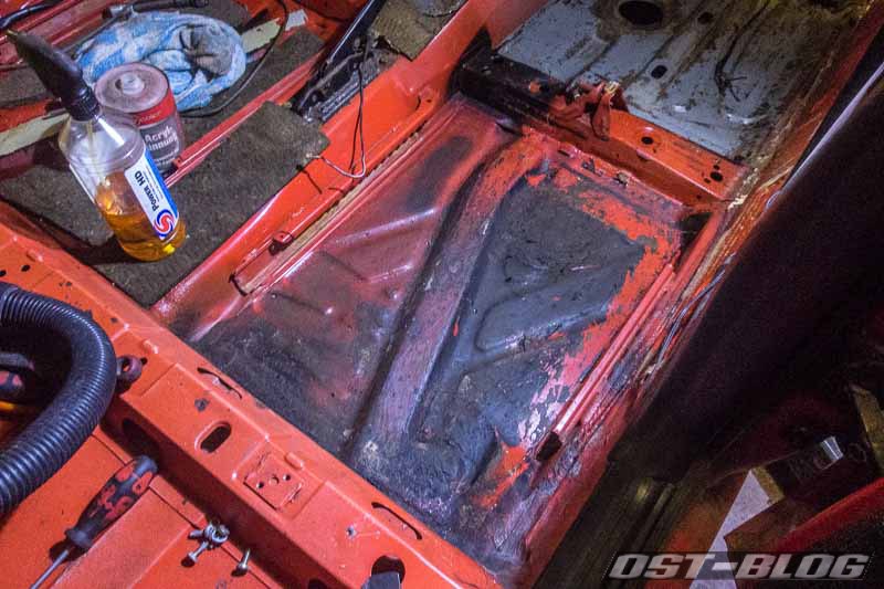 32b-bodenblech-passat