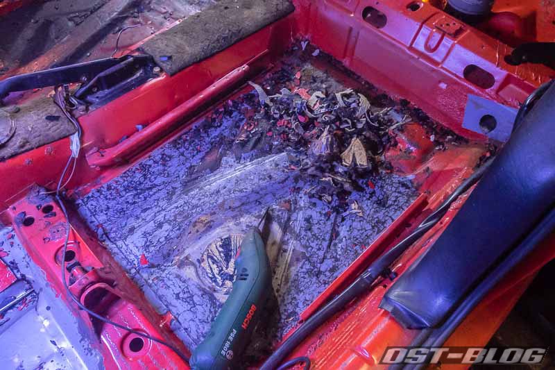 fussraum-hinten-passat-32b