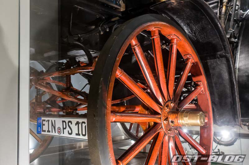 BENZ-PATENT-MOTORWAGEN-