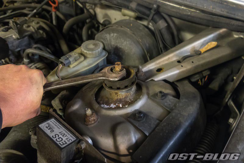 federbeinlager-volvo-940